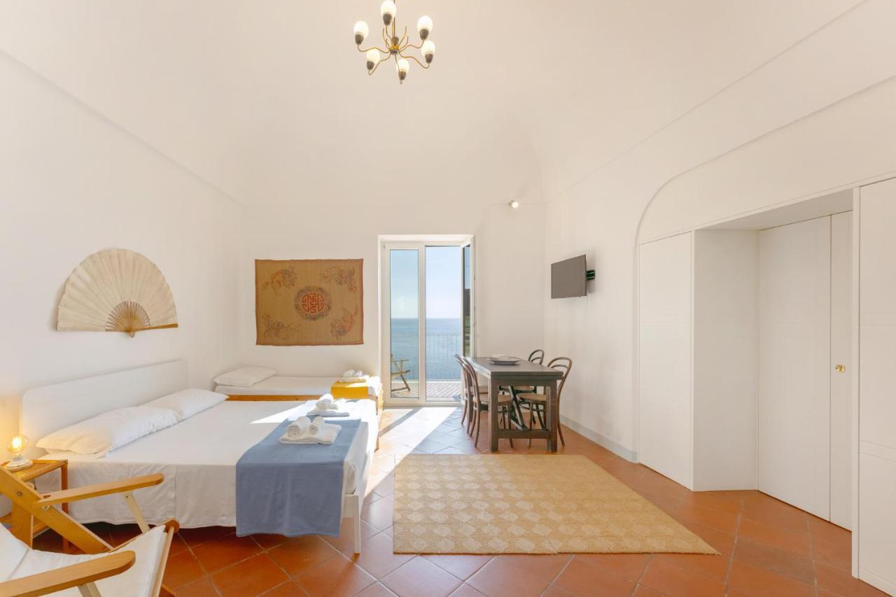 Apartamento Torretta Corricella- Punta Dei Monaci Procida Exterior foto
