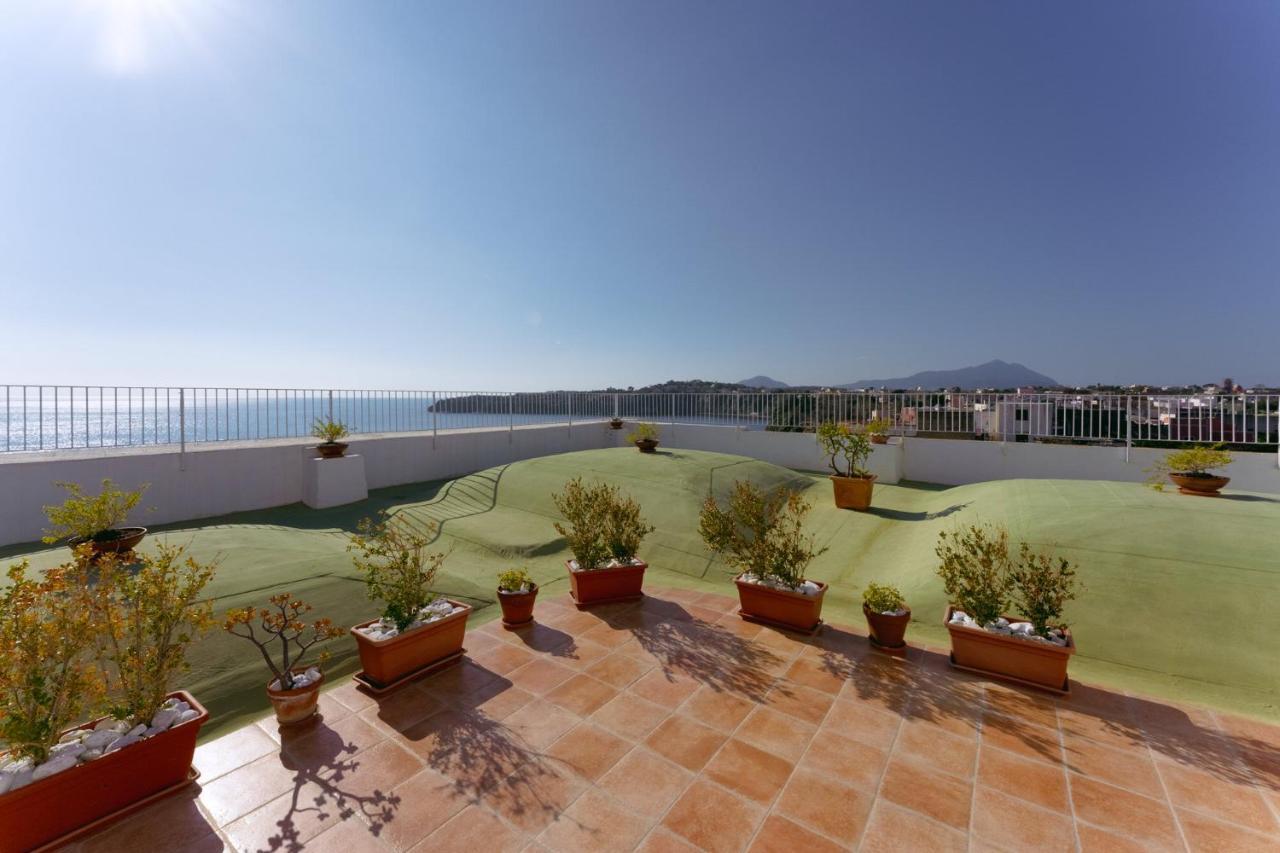 Apartamento Torretta Corricella- Punta Dei Monaci Procida Exterior foto